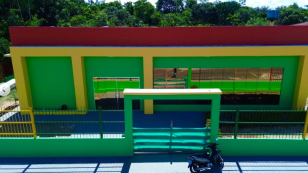 Alvarães celebra a inauguração da nova Escola Municipal Nossa Senhora do Rosário