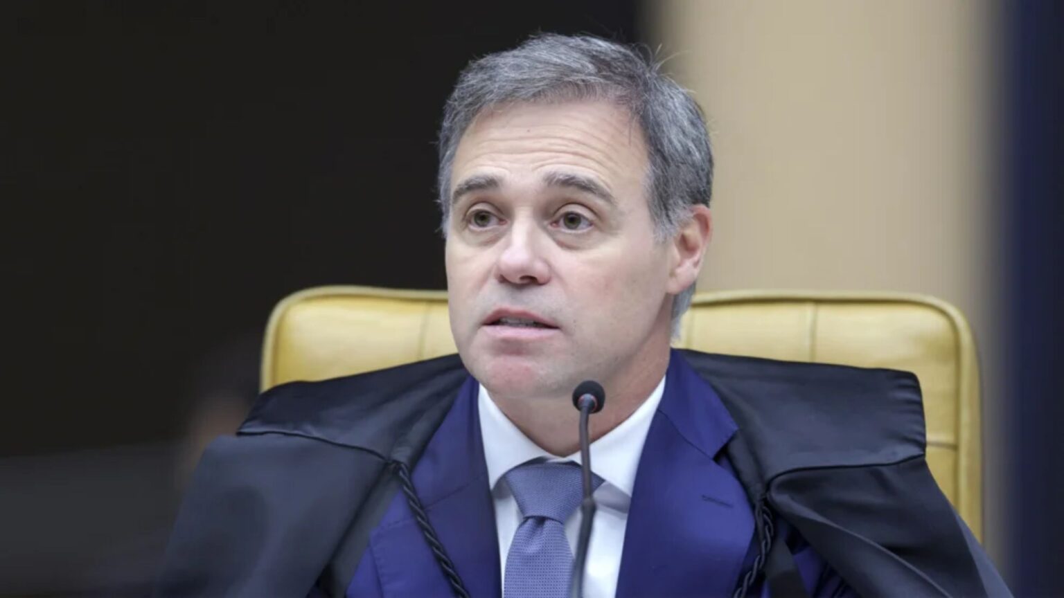 Mendonça se reúne com a PF sobre caso do Banco Master