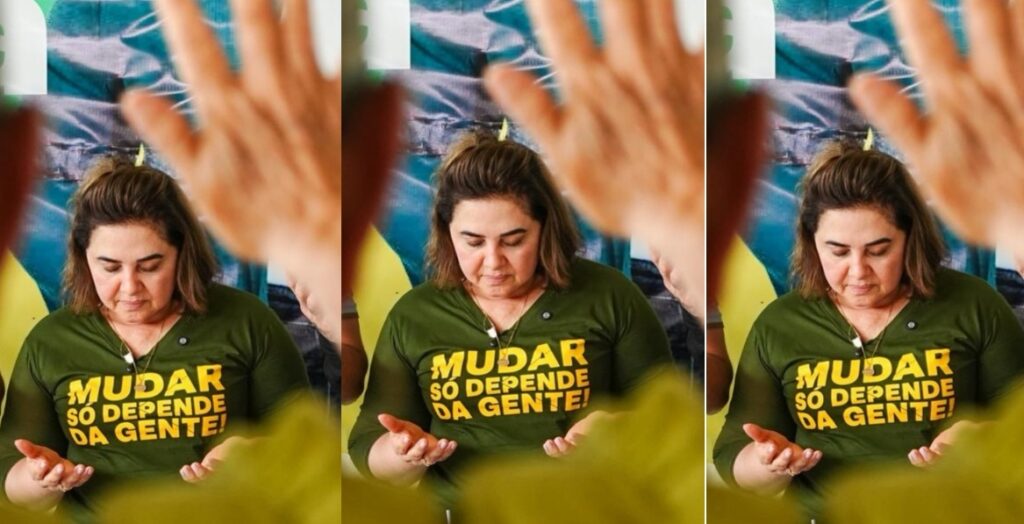 Maria do Carmo agora está jurando que a terra é plana